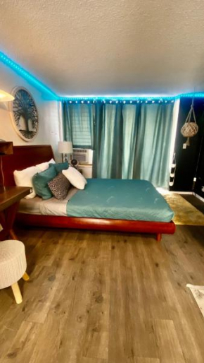 Lewers Studio Suite